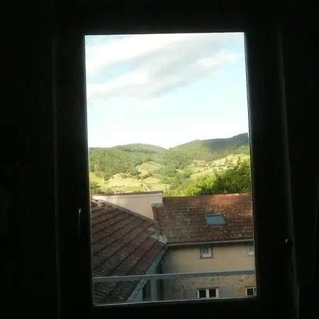 La Tonnelle *